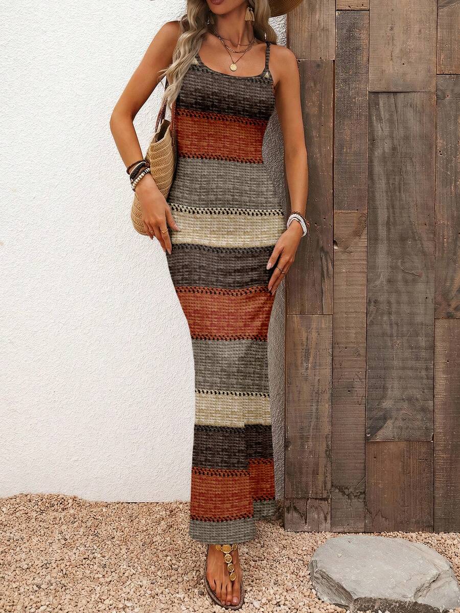 Vestido Maxi Listrado Linhas do Mar com Bainha Assimétrica — fotografia 19 | Mar & Pérola