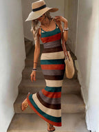 Vestido Maxi Listrado Linhas do Mar com Bainha Assimétrica — fotografia 32 | Mar & Pérola