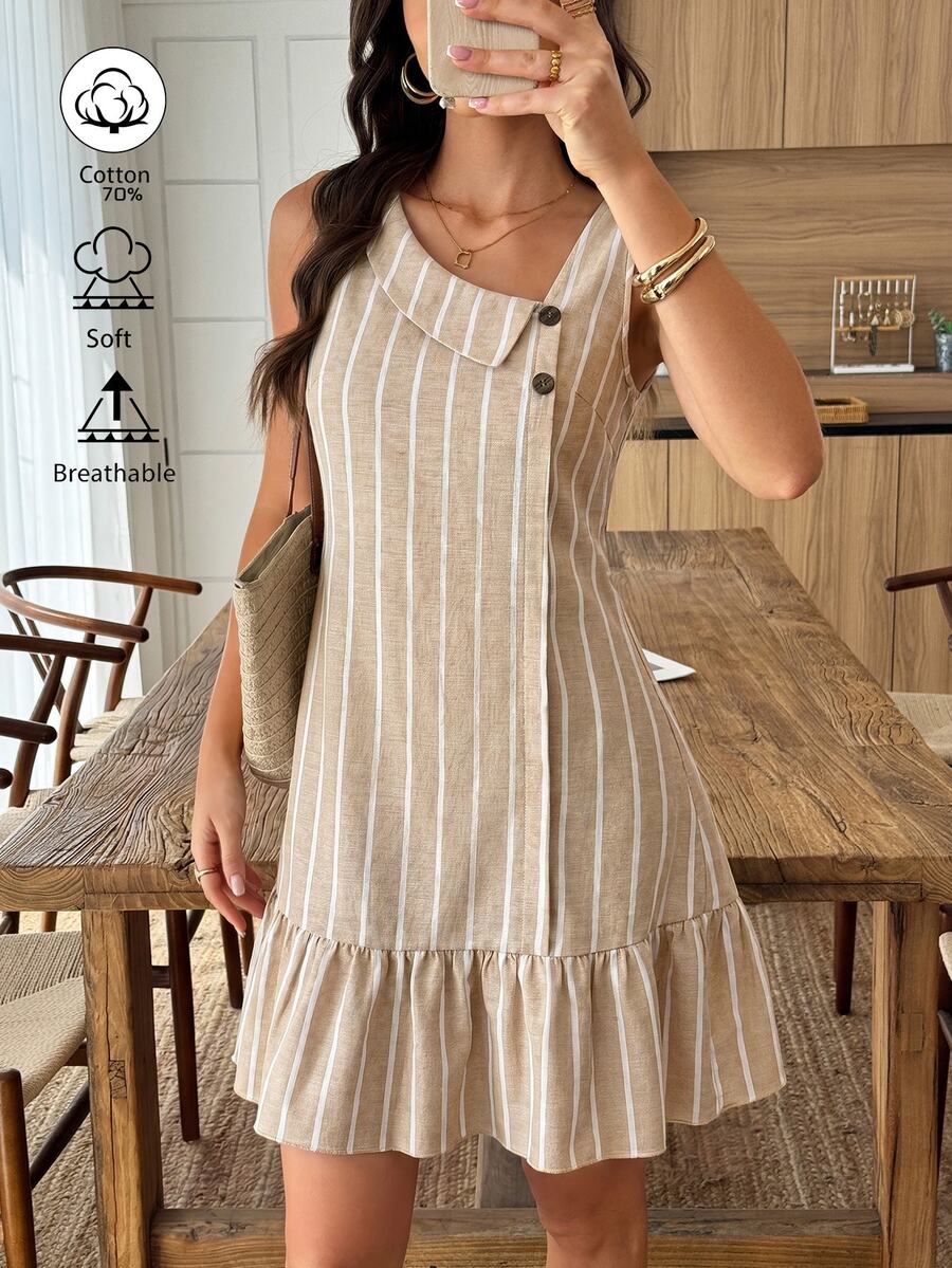 Vestido Midi Bata Sol da Enseada com Gola Assimétrica e Botões — fotografia 36 | Mar & Pérola