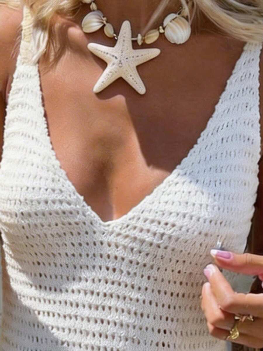 Vestido Mini Enseada em Malha com Decote V e Babado na Barra — fotografia 9 | Mar & Pérola