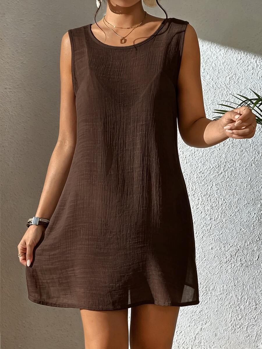 Vestido Saída de Praia Costa do Sol com Decote U e Costas Abertas — fotografia 80 | Mar & Pérola