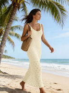 Vestido Saída de Praia Longo Brisa da Costa em Tricô com Costas Abertas — fotografia 18 | Mar & Pérola