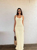 Vestido Saída de Praia Longo Brisa da Costa em Tricô com Costas Abertas — fotografia 23 | Mar & Pérola