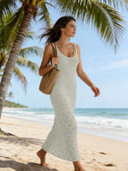 Vestido Saída de Praia Longo Brisa da Costa em Tricô com Costas Abertas — fotografia 30 | Mar & Pérola
