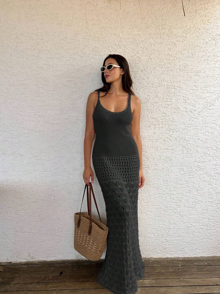 Vestido Saída de Praia Longo Brisa da Costa em Tricô com Costas Abertas — fotografia 39 | Mar & Pérola