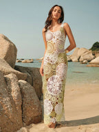 Vestido Saída de Praia Longo de Crochê Floral Flor de Maré com Alças Finas — fotografia 3 | Mar & Pérola