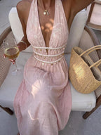 Vestido Saída de Praia Longo Halter Sol da Enseada com Nó e Bainha Plissada — fotografia 30 | Mar & Pérola