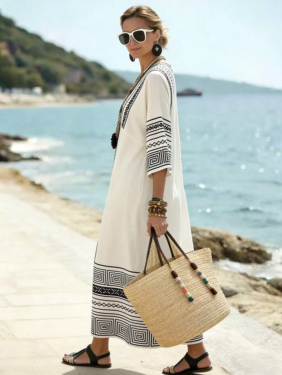 Vestido Saída de Praia Longo Kaftan Linhas da Maré com Estampa Geométrica — fotografia 5 | Mar & Pérola