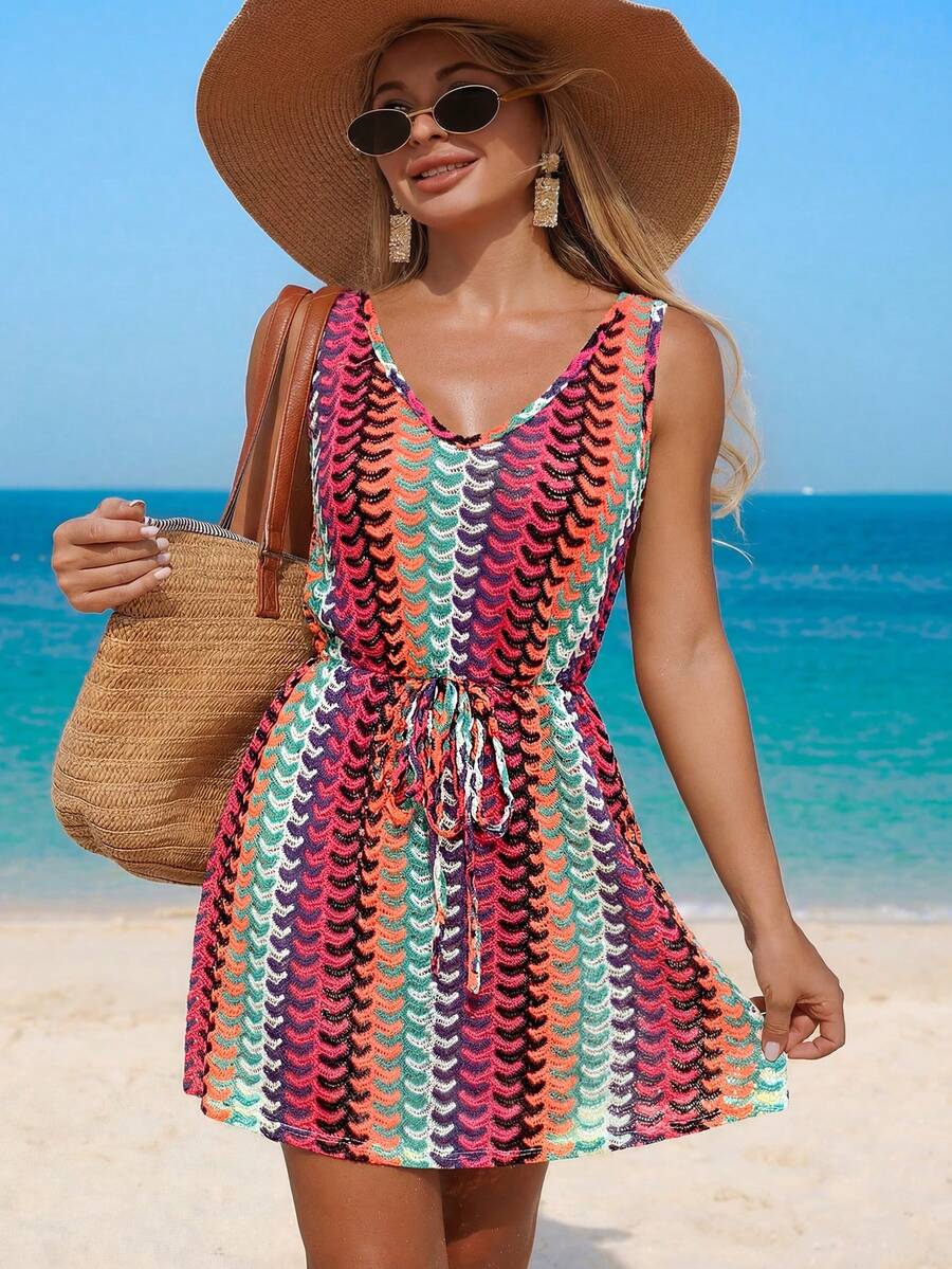 Vestido Saída de Praia Longo Sol da Enseada com Decote V e Laço Contrastante — fotografia 5 | Mar & Pérola