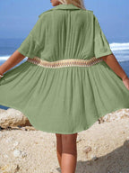Vestido Saída de Praia Midi Maré de Verão com Botões e Cintura Franzida — fotografia 12 | Mar & Pérola