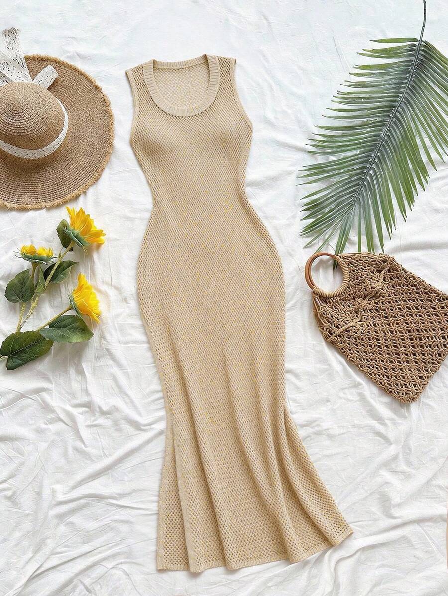 Vestido Saída de Praia Sol da Enseada em Tricô Sem Mangas — fotografia 4 | Mar & Pérola