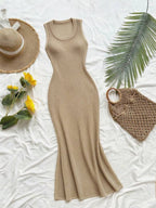 Vestido Saída de Praia Sol da Enseada em Tricô Sem Mangas — fotografia 12 | Mar & Pérola