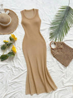Vestido Saída de Praia Sol da Enseada em Tricô Sem Mangas — fotografia 53 | Mar & Pérola