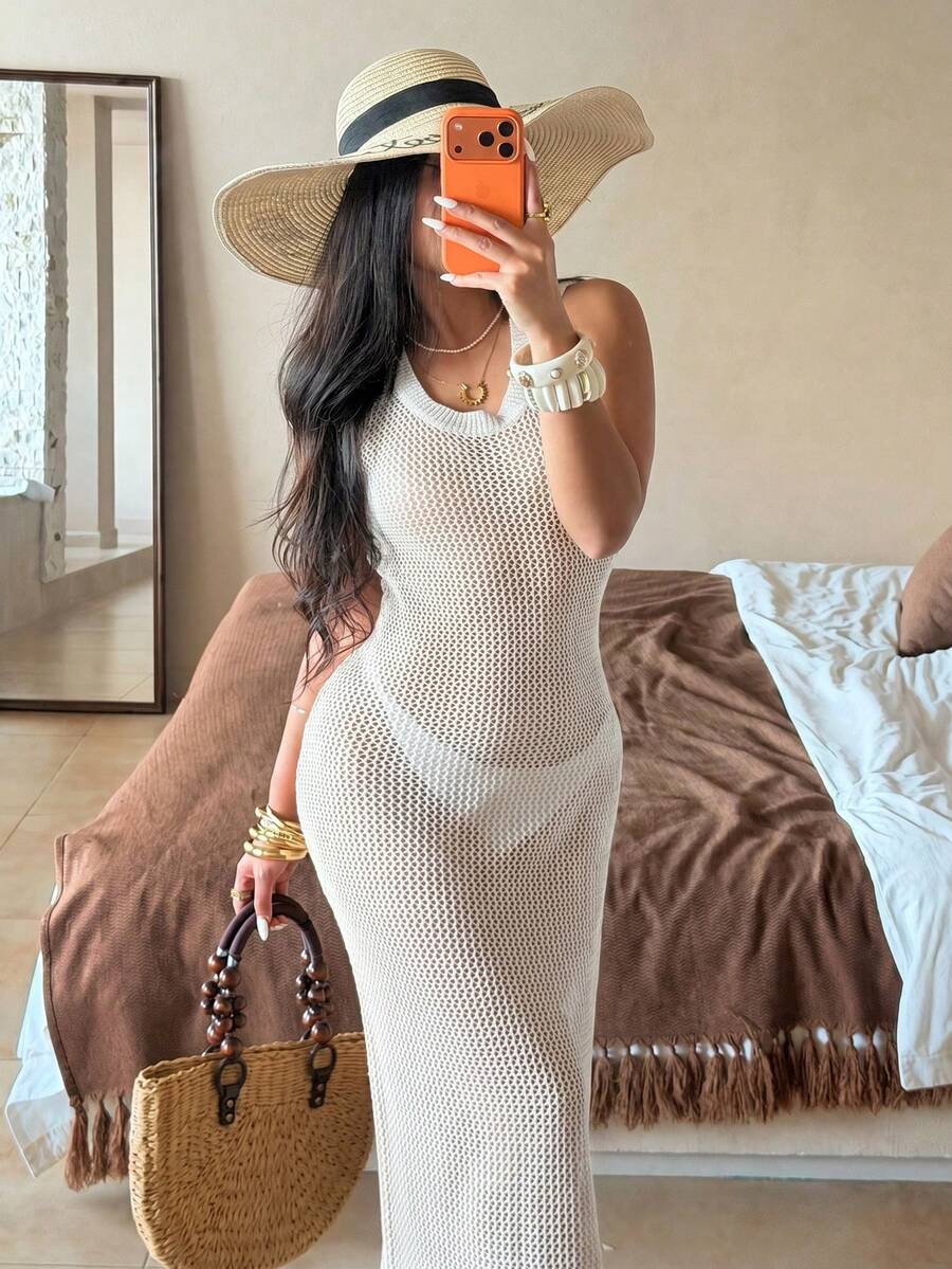 Vestido Saída de Praia Sol da Enseada em Tricô Sem Mangas — fotografia 62 | Mar & Pérola