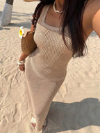 Vestido Saída de Praia Sol da Enseada em Tricô Sem Mangas — fotografia 87 | Mar & Pérola