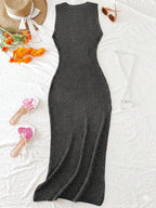 Vestido Saída de Praia Sol da Enseada em Tricô Sem Mangas — fotografia 99 | Mar & Pérola